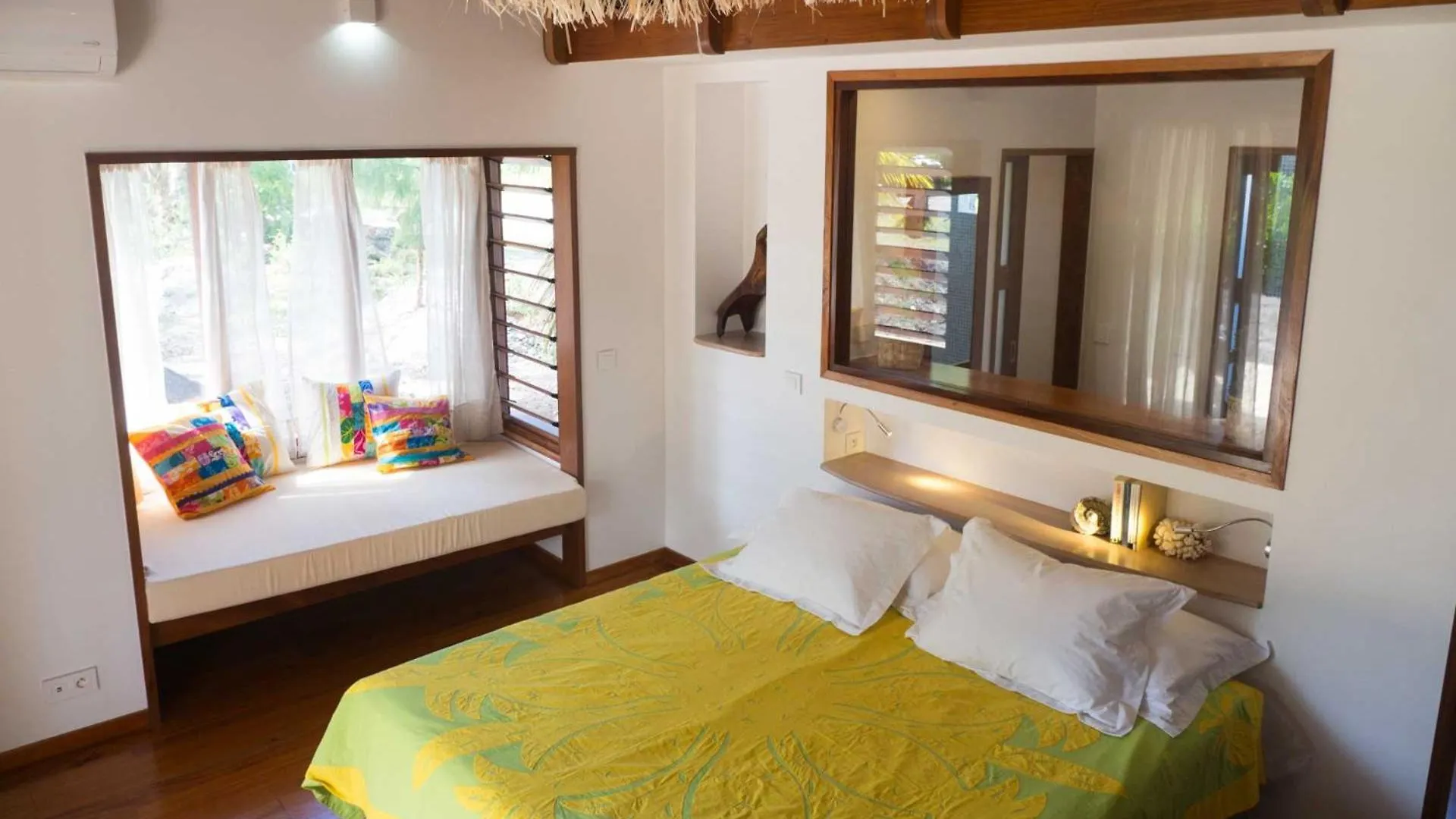 Moorea Reef Bungalows - Kahaia
